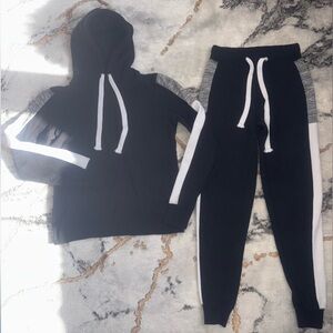 Fashion Nova Kids Black and White Jogger Set